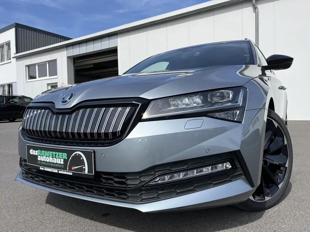 Photo 1 : Skoda Superb 2020 Hybrid