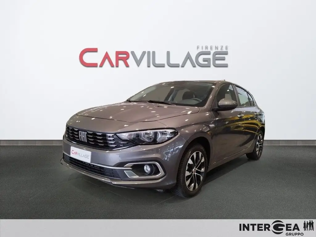 Photo 1 : Fiat Tipo 2023 Essence