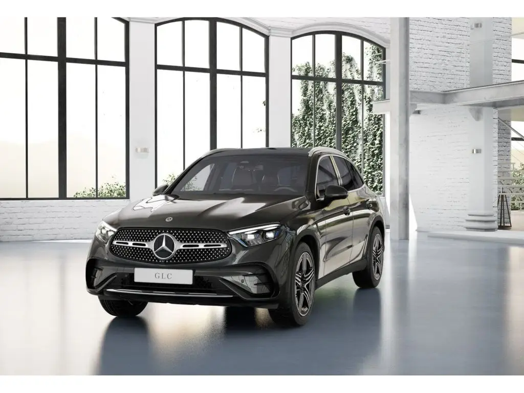 Photo 1 : Mercedes-benz Classe Glc 2024 Petrol