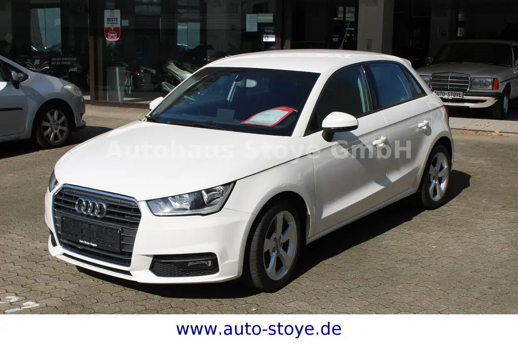 Photo 1 : Audi A1 2018 Essence