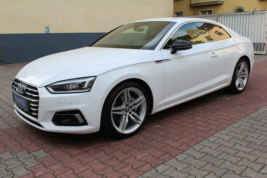 Photo 1 : Audi A5 2017 Diesel