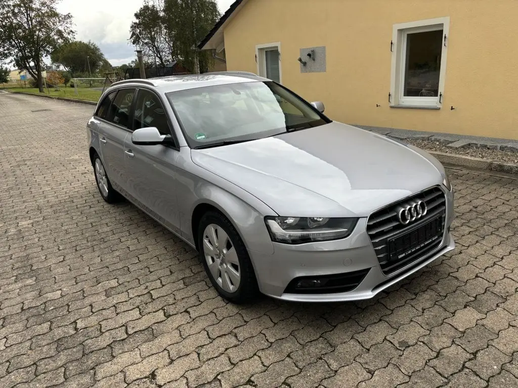 Photo 1 : Audi A4 2015 Diesel