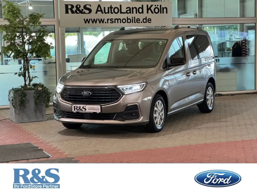 Photo 1 : Ford Tourneo 2022 Petrol