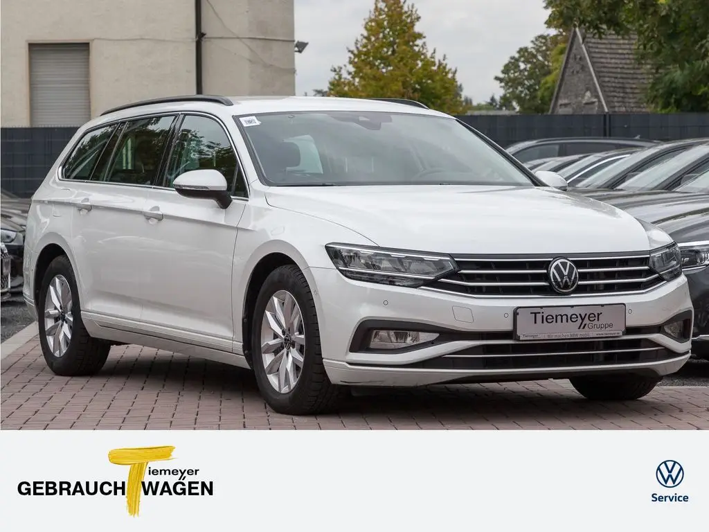 Photo 1 : Volkswagen Passat 2021 Diesel