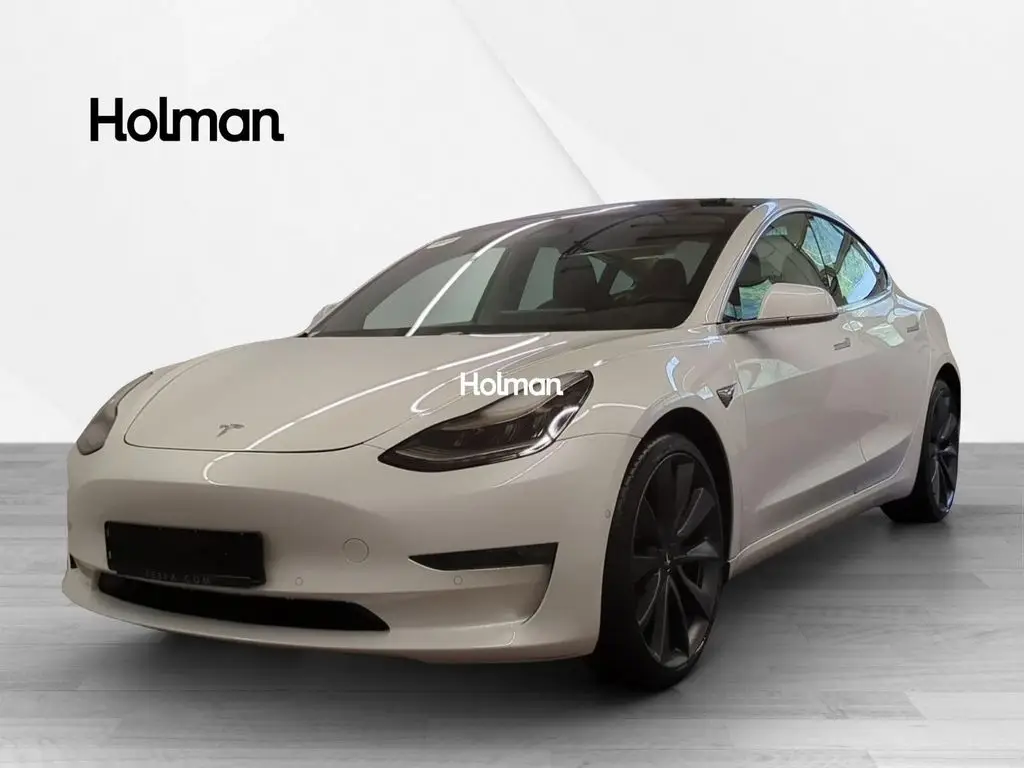 Photo 1 : Tesla Model 3 2020 Not specified