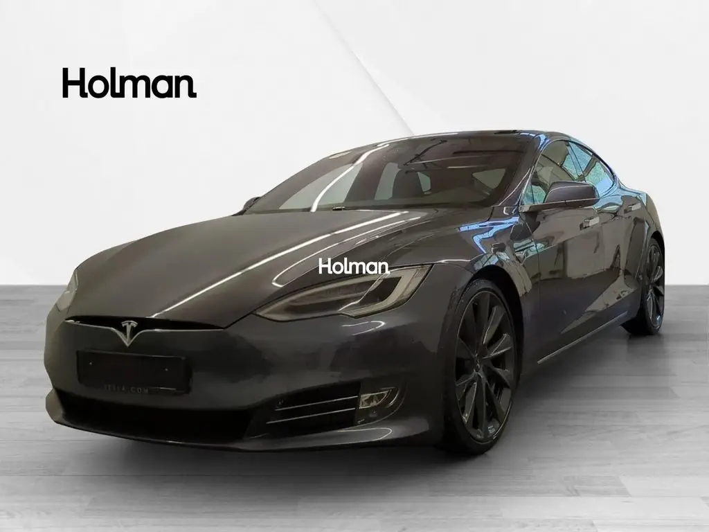 Photo 1 : Tesla Model S 2019 Not specified