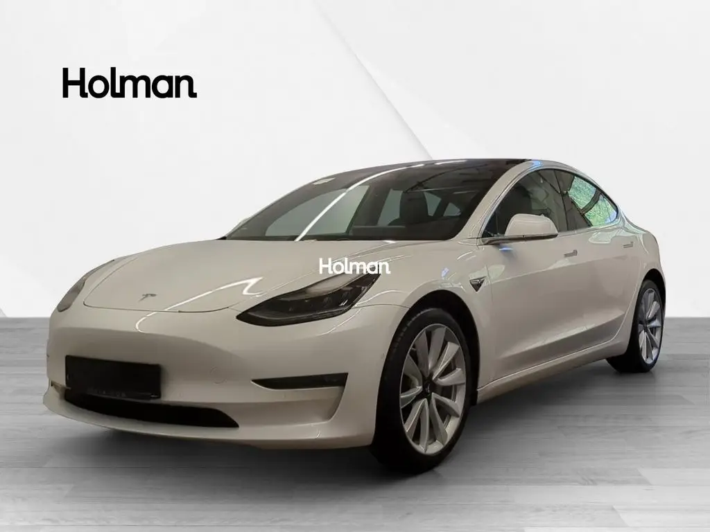 Photo 1 : Tesla Model 3 2020 Non renseigné