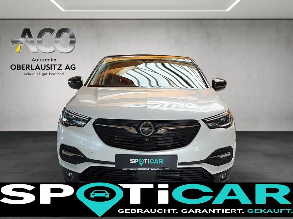 Photo 1 : Opel Grandland 2021 Hybrid