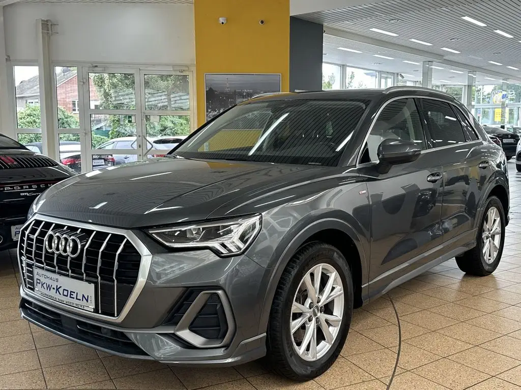 Photo 1 : Audi Q3 2019 Diesel