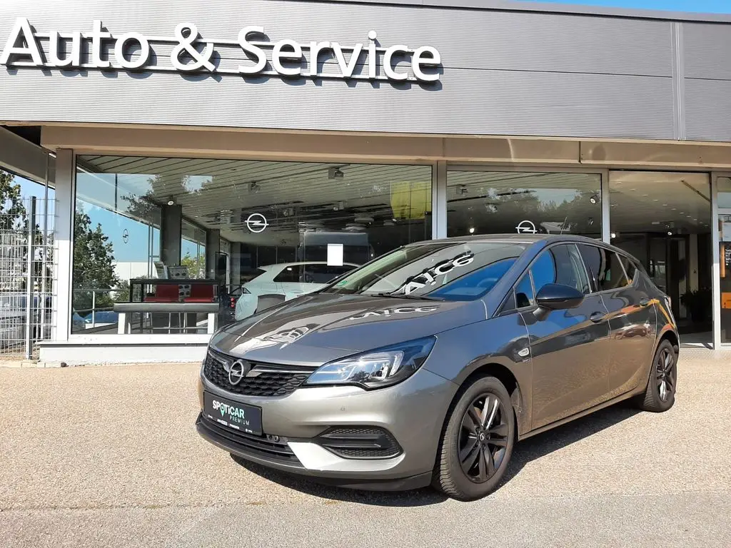 Photo 1 : Opel Astra 2020 Essence