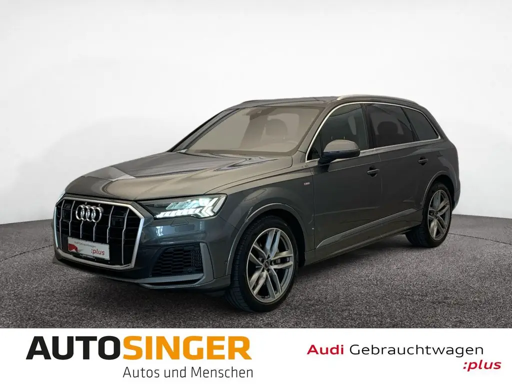 Photo 1 : Audi Q7 2021 Hybride