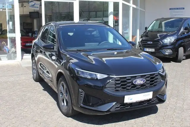 Photo 1 : Ford Kuga 2024 Essence