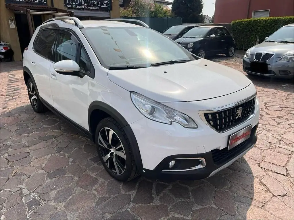 Photo 1 : Peugeot 2008 2019 Diesel