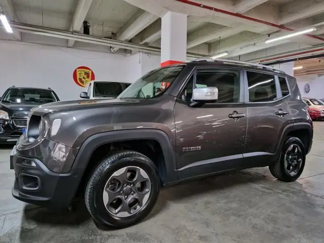 Photo 1 : Jeep Renegade 2016 Diesel