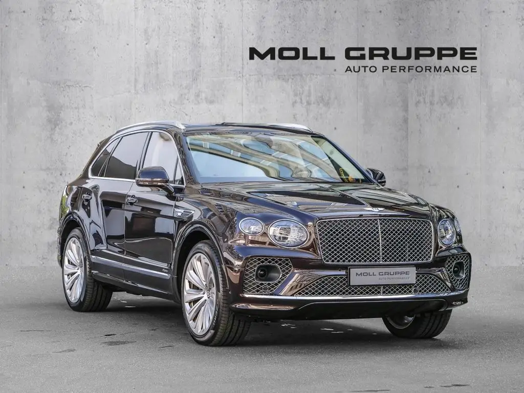 Photo 1 : Bentley Bentayga 2023 Hybrid