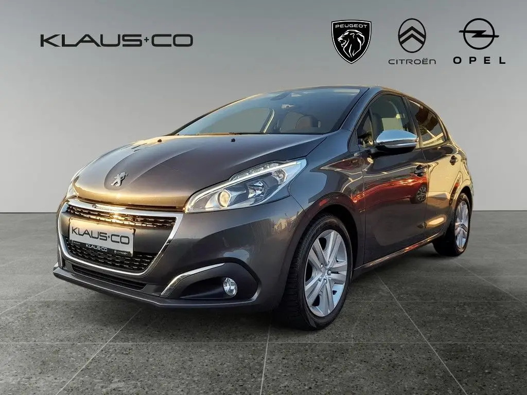 Photo 1 : Peugeot 208 2019 Essence