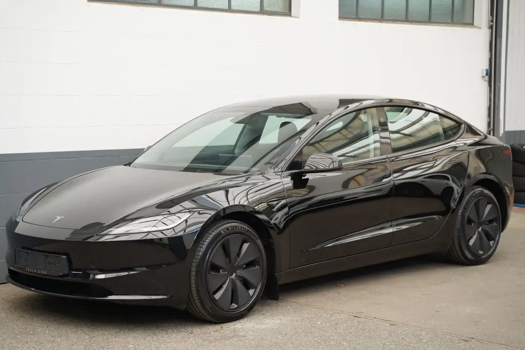 Photo 1 : Tesla Model 3 2023 Non renseigné