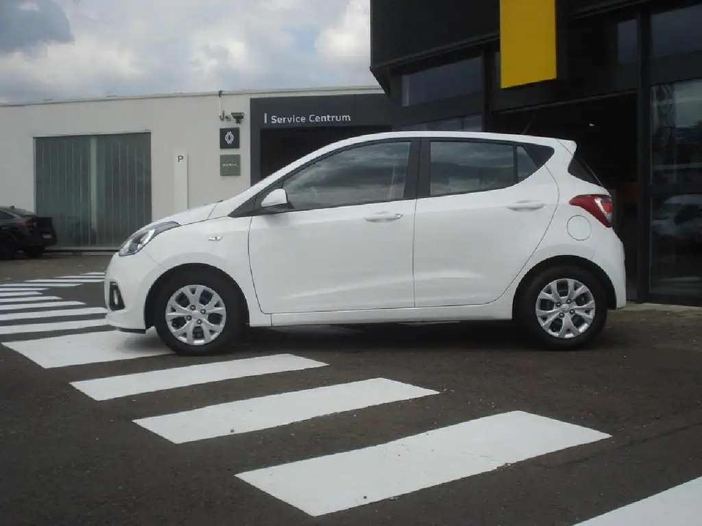 Photo 1 : Hyundai I10 2017 Petrol