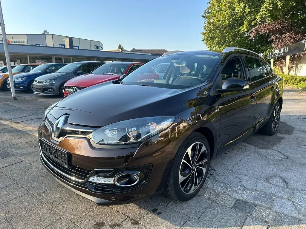 Photo 1 : Renault Megane 2015 Essence