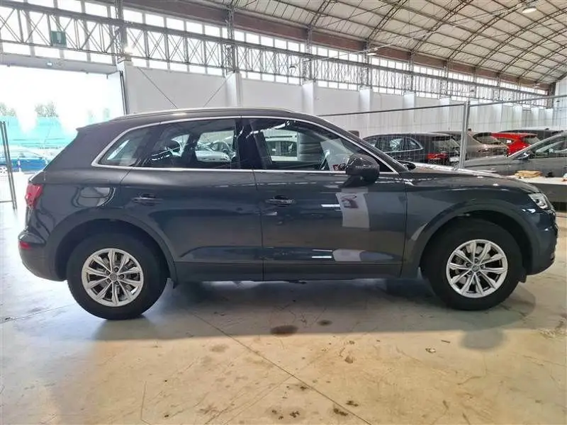 Photo 1 : Audi Q5 2019 Diesel