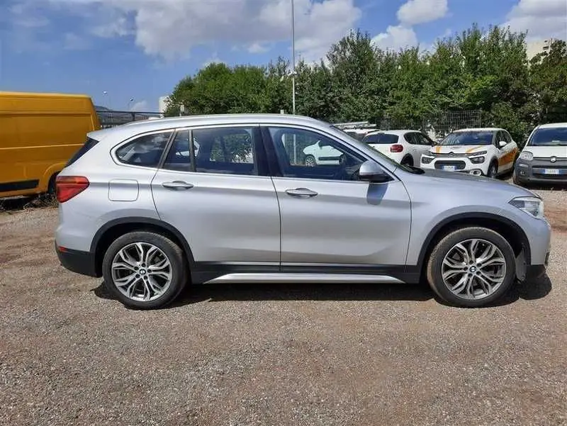 Photo 1 : Bmw X1 2018 Diesel