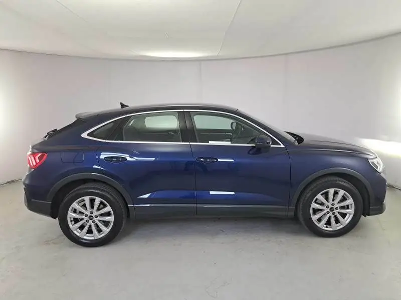 Photo 1 : Audi Q3 2021 Hybride