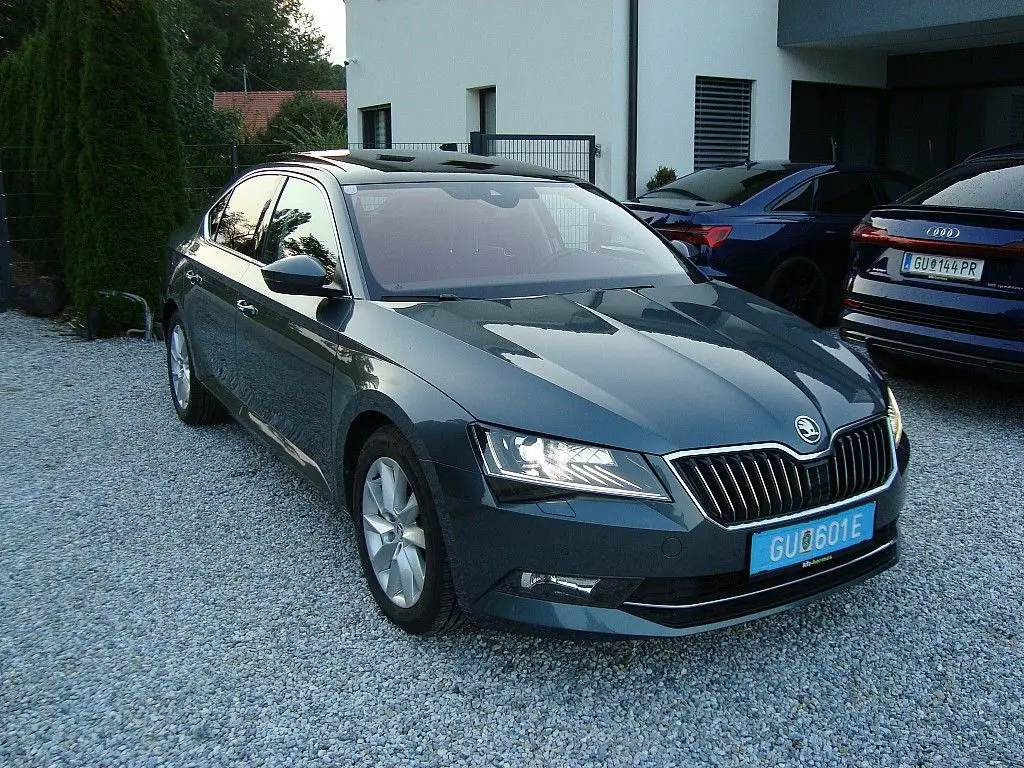 Photo 1 : Skoda Superb 2019 Diesel