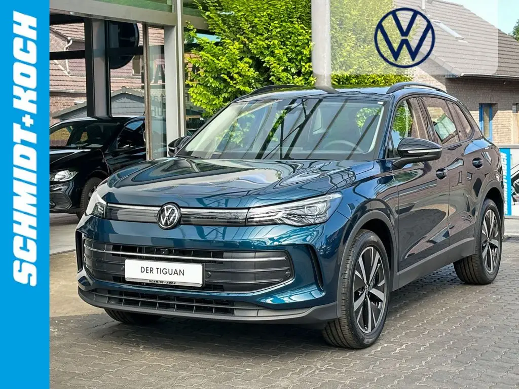 Photo 1 : Volkswagen Tiguan 2024 Hybrid