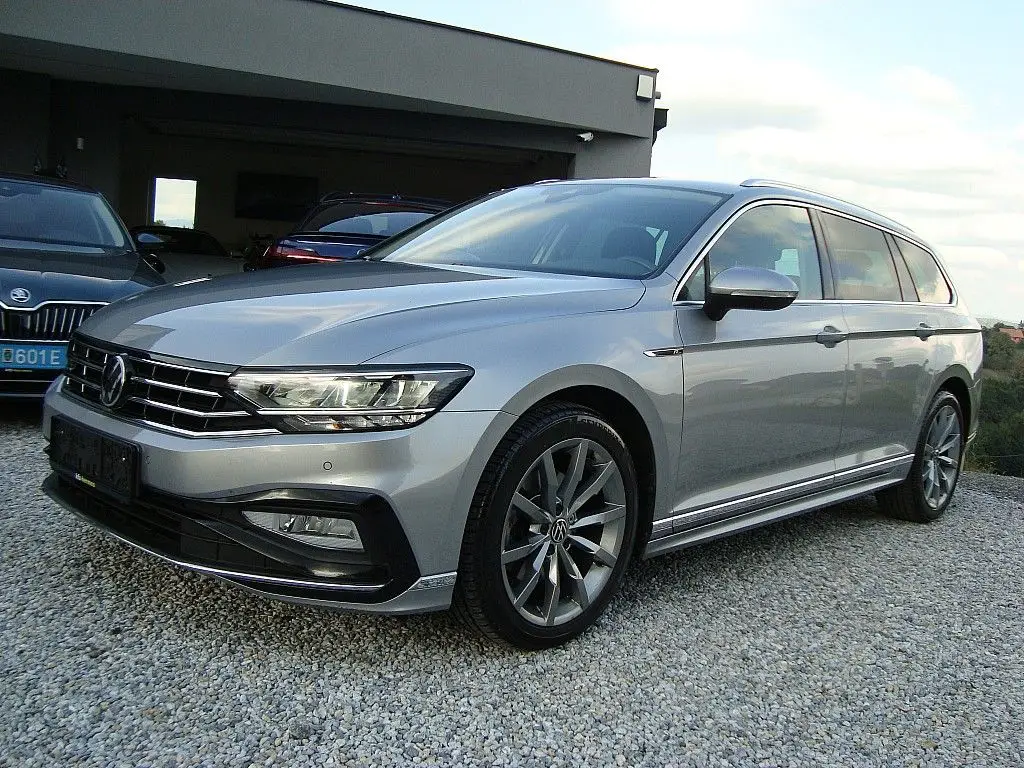 Photo 1 : Volkswagen Passat 2020 Diesel