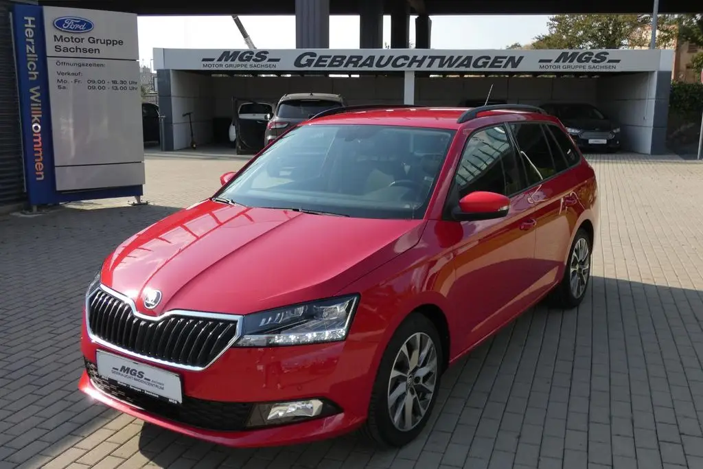 Photo 1 : Skoda Fabia 2022 Essence