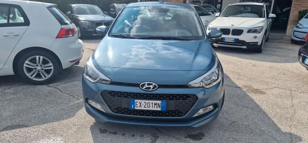 Photo 1 : Hyundai I20 2015 Essence