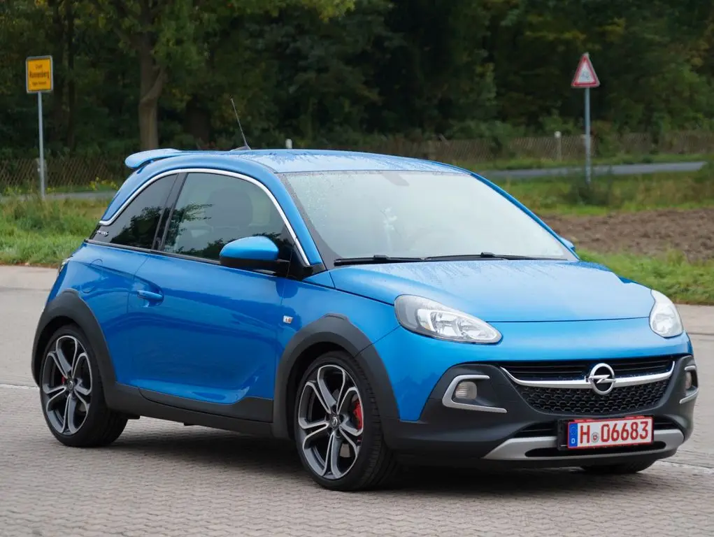 Photo 1 : Opel Adam 2018 Petrol