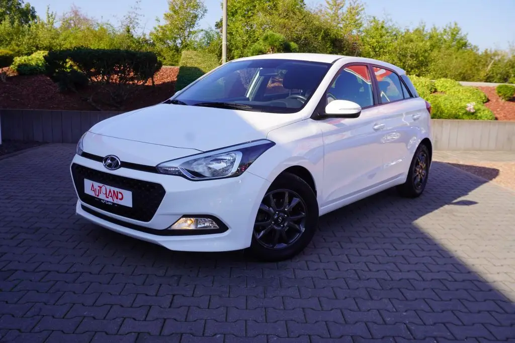 Photo 1 : Hyundai I20 2017 Petrol