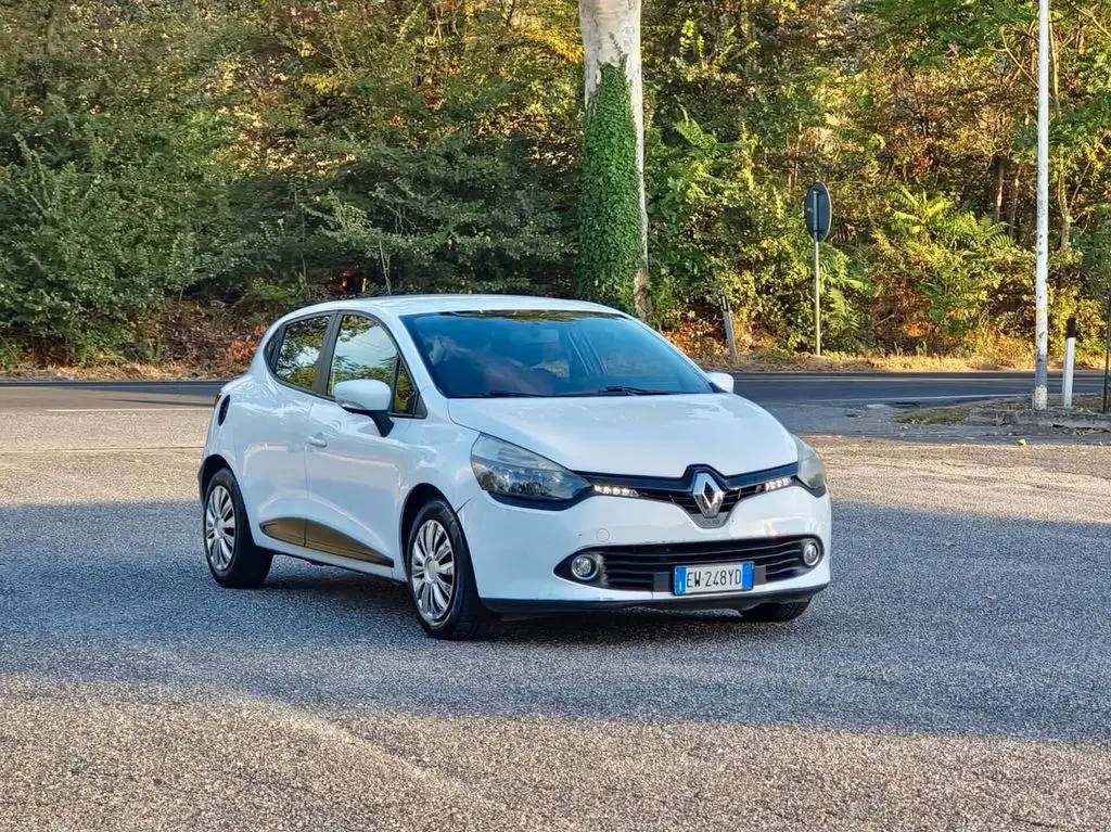 Photo 1 : Renault Clio 2014 LPG