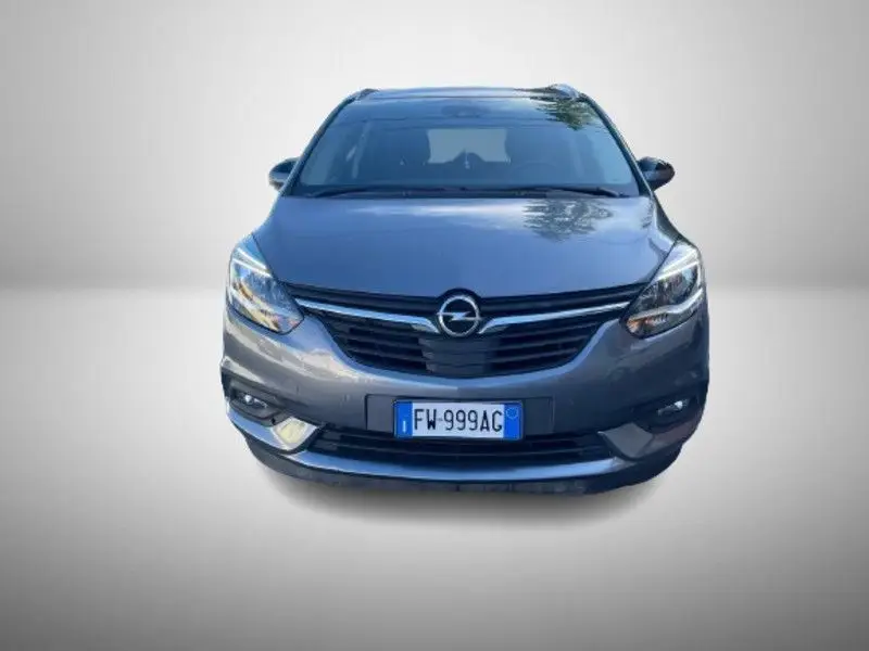 Photo 1 : Opel Zafira 2019 Diesel