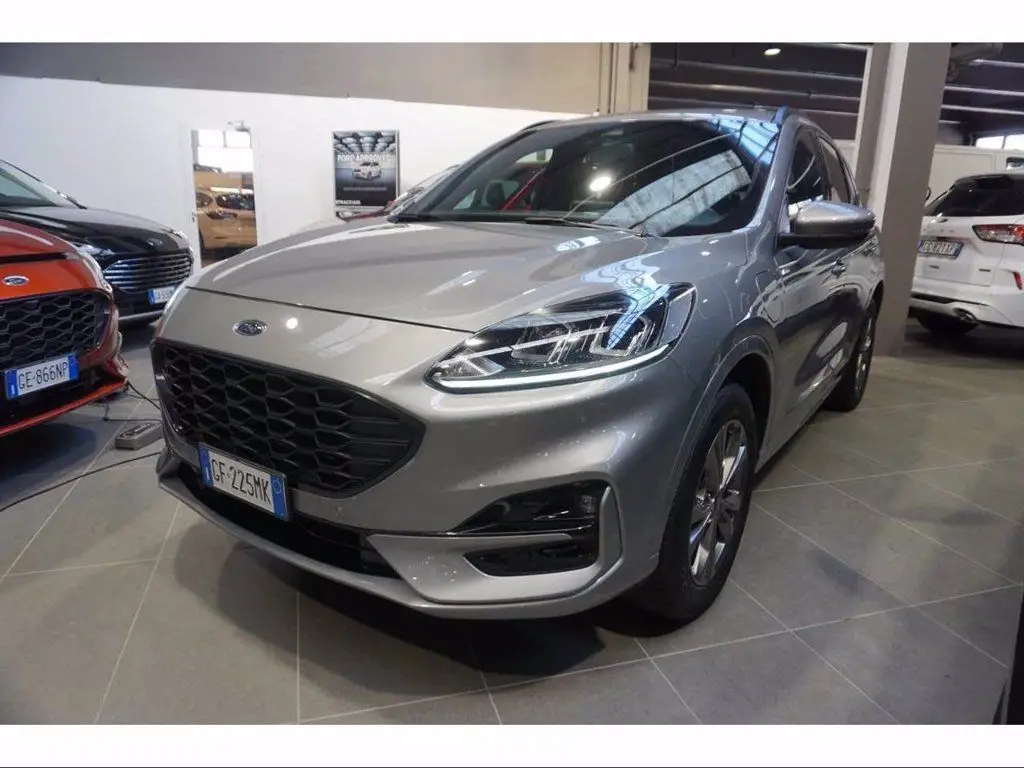 Photo 1 : Ford Kuga 2021 Hybrid