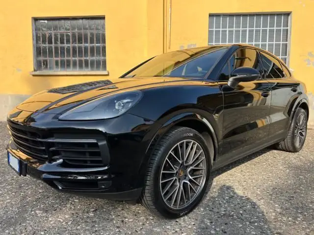 Photo 1 : Porsche Cayenne 2020 Essence