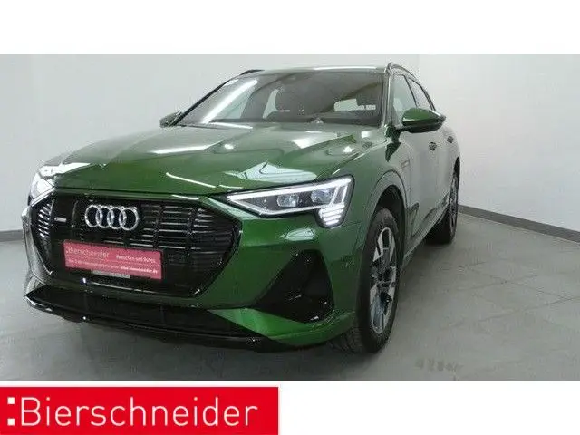 Photo 1 : Audi E-tron 2022 Not specified