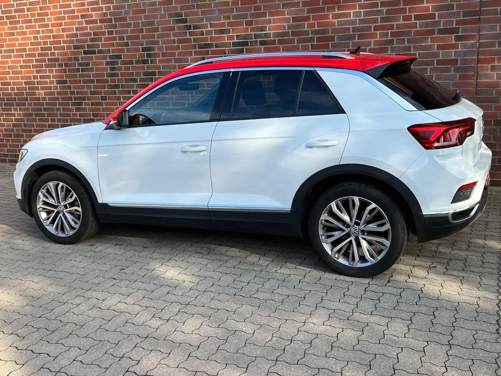 Photo 1 : Volkswagen T-roc 2018 Essence