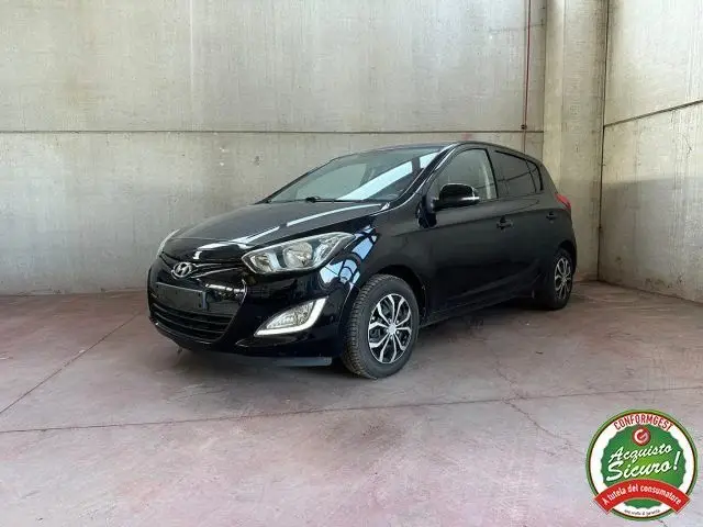 Photo 1 : Hyundai I20 2014 Petrol