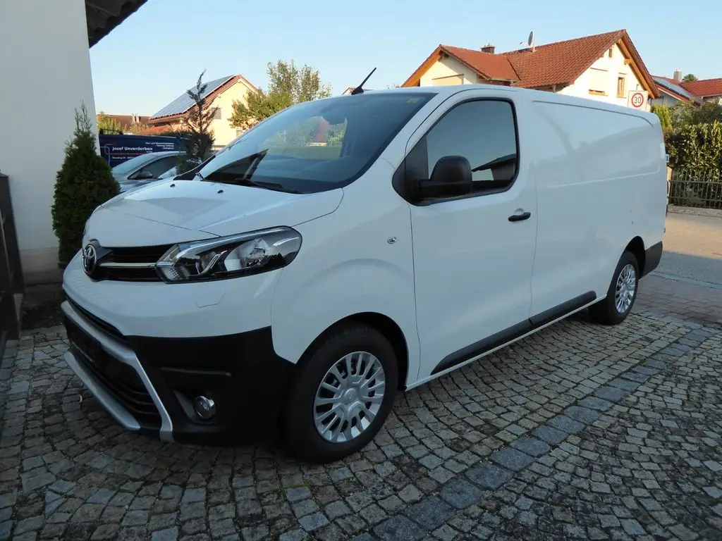 Photo 1 : Toyota Proace 2022 Diesel