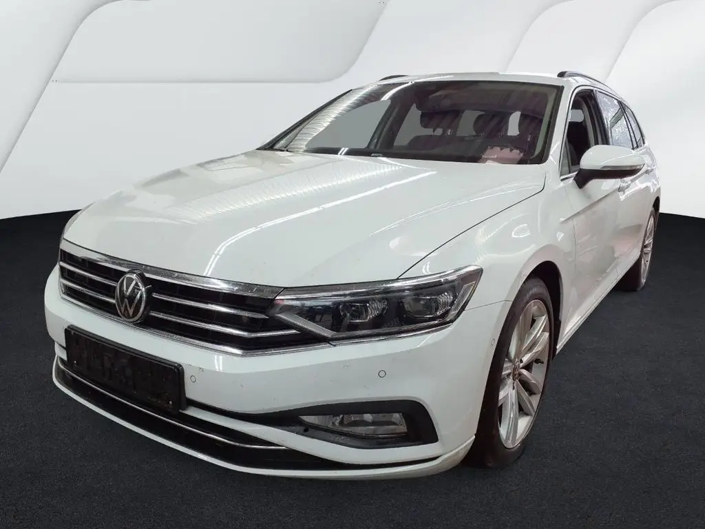 Photo 1 : Volkswagen Passat 2021 Diesel