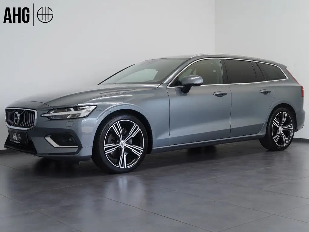 Photo 1 : Volvo V60 2021 Diesel