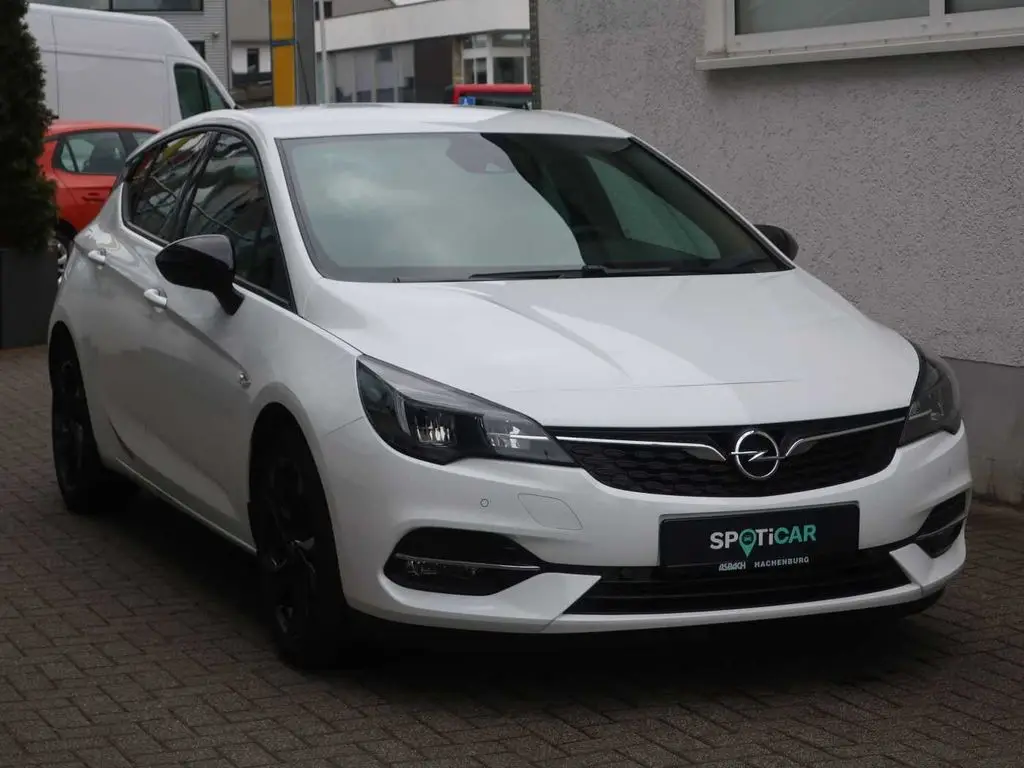 Photo 1 : Opel Astra 2021 Essence