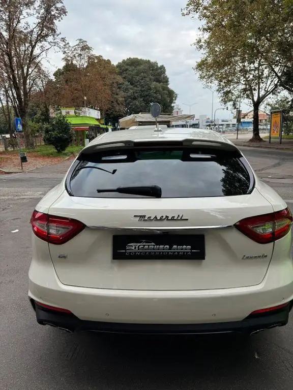 Photo 1 : Maserati Levante 2018 Diesel