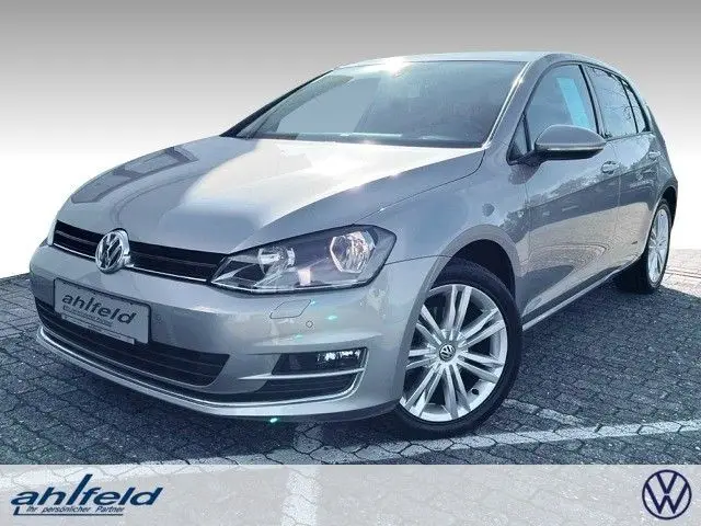 Photo 1 : Volkswagen Golf 2017 Petrol