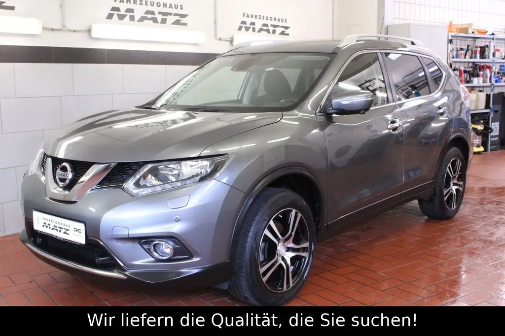 Photo 1 : Nissan X-trail 2016 Essence