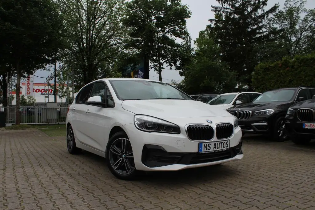 Photo 1 : Bmw Serie 2 2019 Hybrid