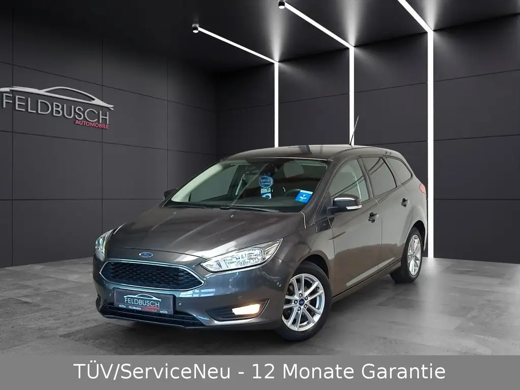 Photo 1 : Ford Focus 2016 Essence