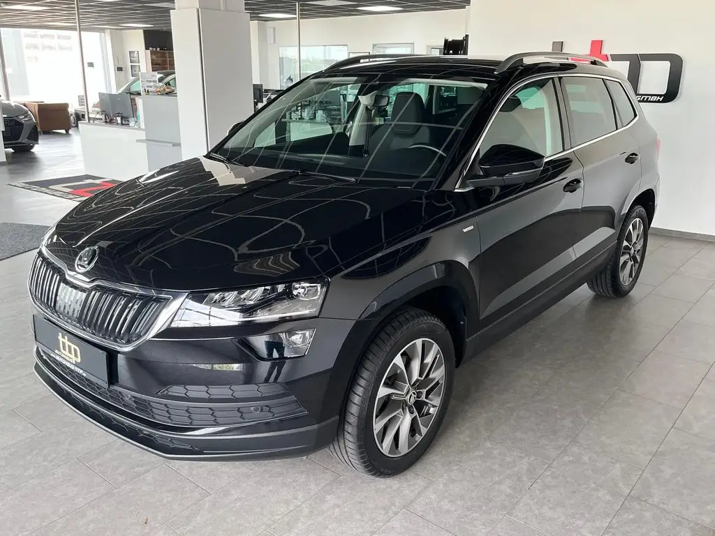 Photo 1 : Skoda Karoq 2021 Essence